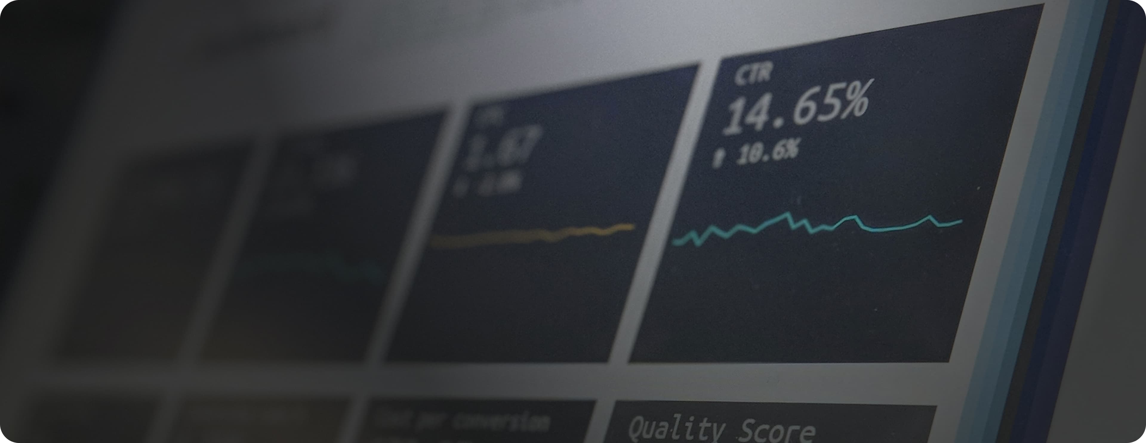 Learn how to build a healthcare data dashboard that clinicians actually adopt—covering FHIR integration, HIPAA compliance, KPIs, and real costs.